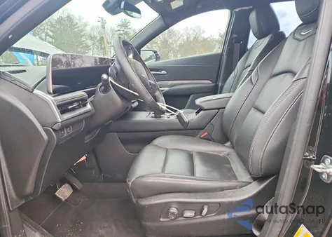 2025 Cadillac Xt4 Premium Luxury from USA, damaged, VIN 1GYFZDR49SF152494